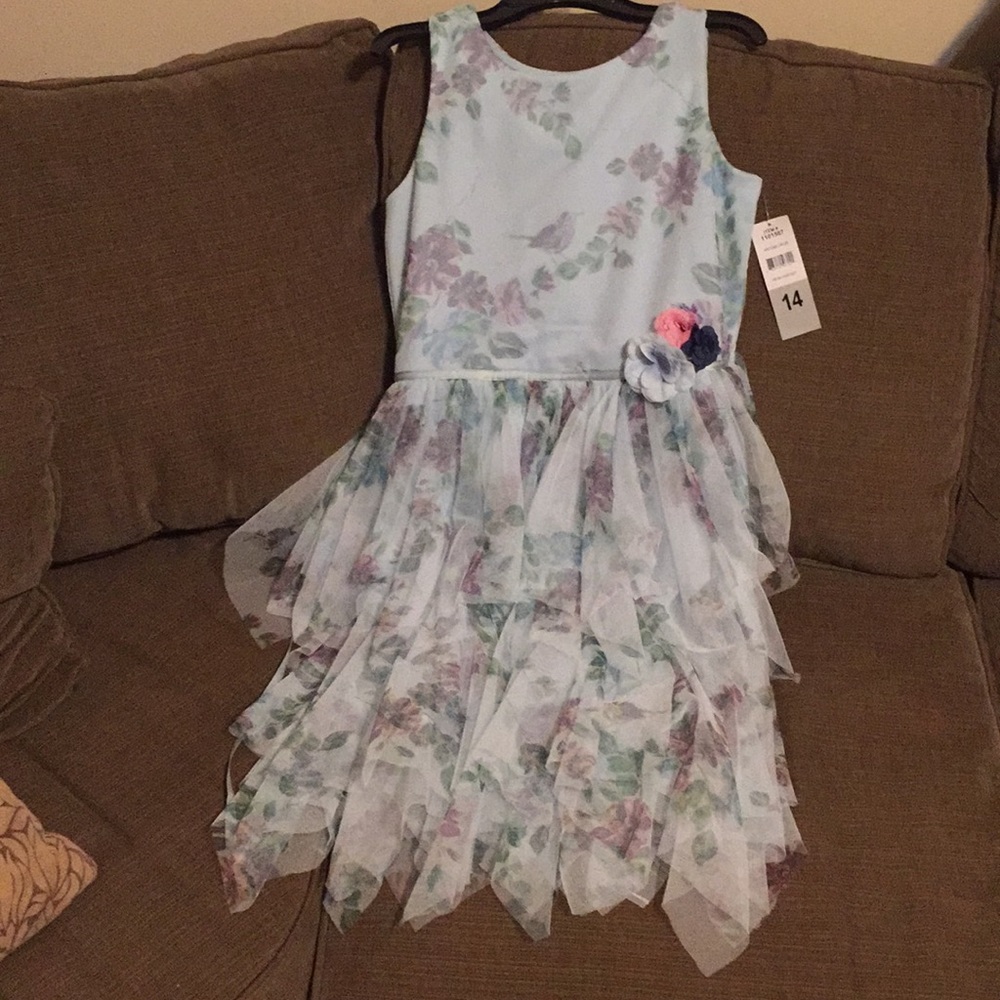 Girls dress